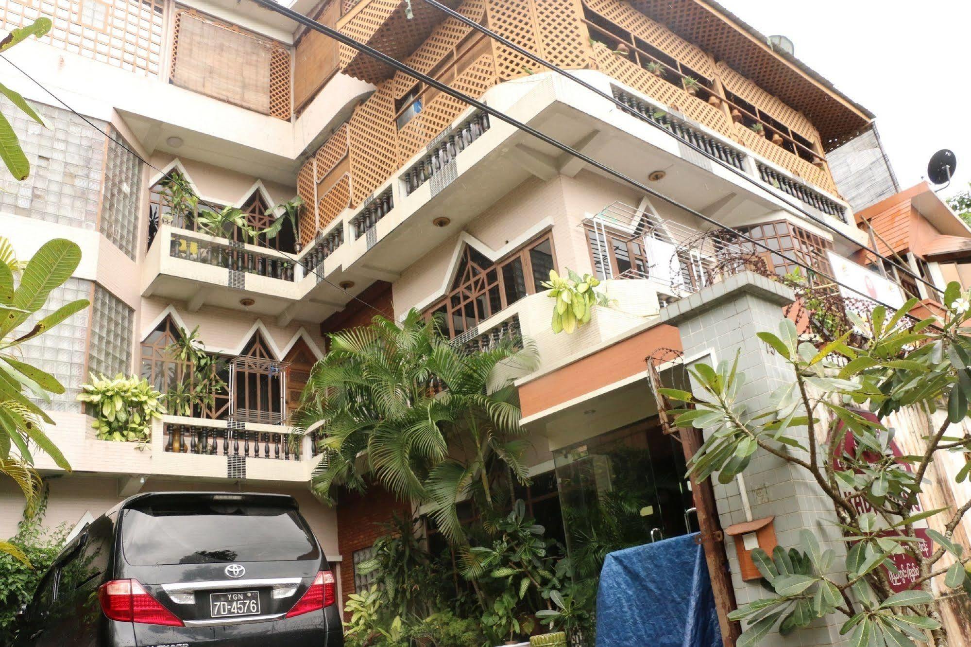 Kaung Lay Inn Yangon Exteriör bild