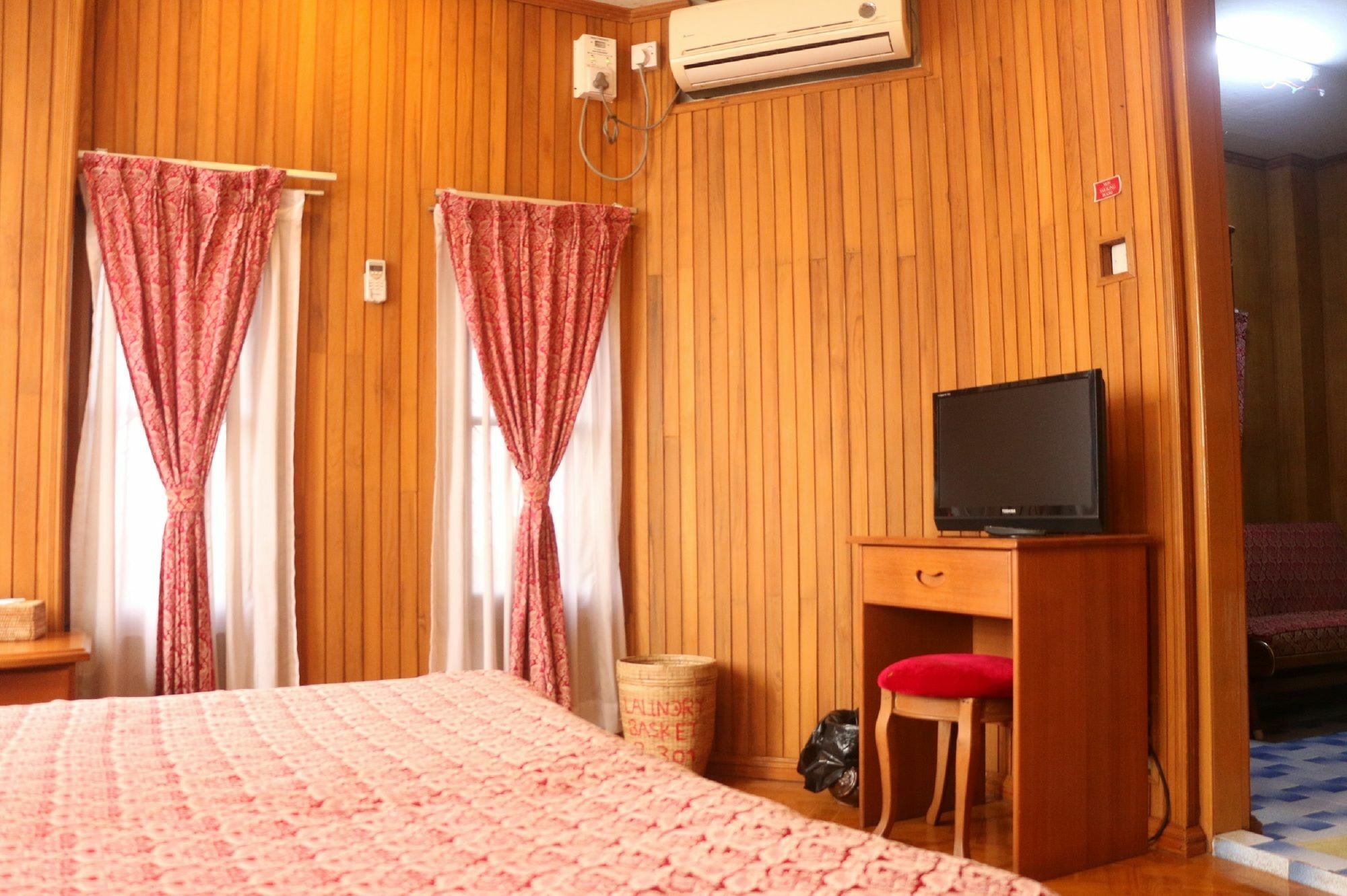 Kaung Lay Inn Yangon Exteriör bild